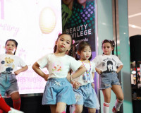 รองผู้ว่าราชการจังหวัดสุราษฎร์ธานี เป็นประธานเฉลิมฉลอง เนื่อ ... พารามิเตอร์รูปภาพ 8