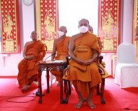 ผู้ว่าราชการจังหวัดสุราษฎร์ธานี ร่วมพิธีอัญเชิญหิรัญบัฏและเค ... พารามิเตอร์รูปภาพ 2