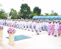 ชาวจังหวัดสุราษฎร์ธานีพร้อมใจร่วมพิธีน้อมรำลึกเนื่องในวันคล้ ... พารามิเตอร์รูปภาพ 5