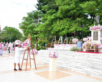 ชาวจังหวัดสุราษฎร์ธานีพร้อมใจร่วมพิธีน้อมรำลึกเนื่องในวันคล้ ... พารามิเตอร์รูปภาพ 10