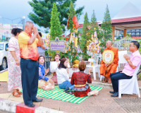 พ่อเมืองสุราษฎร์ธานี นำประชาชนและนักท่องเที่ยวร่วมพิธีชักพุ่ ... พารามิเตอร์รูปภาพ 17