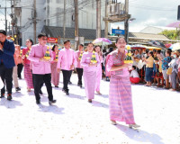 เริ่มแล้วอย่างเป็นทางการ งานชักพระทอดผ้าป่าและแข่งเรือยาวจัง ... พารามิเตอร์รูปภาพ 13