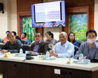 ผู้ว่าฯสุราษฎร์ธานี ร่วมรับฟังการประชุมคณะกรรมการศูนย์อำนวยก ... พารามิเตอร์รูปภาพ 9