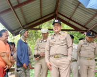 ผู้ว่าฯ สุราษฎร์ธานี “ออนทัวร์” นำหัวหน้าส่วนราชการเดินสายรั ... พารามิเตอร์รูปภาพ 13