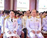 รองผู้ว่าราชการจังหวัดสุราษฎร์ธานี ร่วมถวายผ้ากฐินพระราชทาน  ... พารามิเตอร์รูปภาพ 8