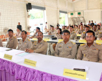 ผู้ว่าฯ สุราษฎร์ธานีนำหัวหน้าส่วนราชการรับฟังปัญหาและความต้อ ... พารามิเตอร์รูปภาพ 12