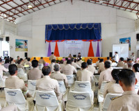 ผู้ว่าฯ สุราษฎร์ธานีนำหัวหน้าส่วนราชการรับฟังปัญหาและความต้อ ... พารามิเตอร์รูปภาพ 15
