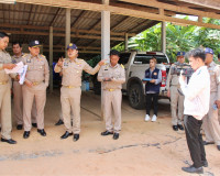 ผู้ว่าฯ สุราษฎร์ธานีนำหัวหน้าส่วนราชการรับฟังปัญหาและความต้อ ... พารามิเตอร์รูปภาพ 22