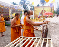 รัฐมนตรีว่าการกระทรวงแรงงาน เป็นประธาน พิธีเททองหล่อพระพุทธร ... พารามิเตอร์รูปภาพ 15
