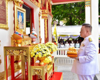 รองผวจ.สุราษฎร์ธานีร่วมถวายผ้ากฐินพระราชทาน ประจำปีพุทธศักรา ... พารามิเตอร์รูปภาพ 1