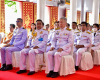 รองผวจ.สุราษฎร์ธานีร่วมถวายผ้ากฐินพระราชทาน ประจำปีพุทธศักรา ... พารามิเตอร์รูปภาพ 12