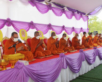 ข้าราชการและประชาชนจังหวัดสุราษฎร์ธานี พร้อมใจร่วมพิธีสวดพระ ... พารามิเตอร์รูปภาพ 6