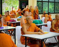 รองผู้ว่าราชการจังหวัดสุราษฎร์ธานี ร่วมพิธีเปิดสนามสอบธรรมสน ... พารามิเตอร์รูปภาพ 4