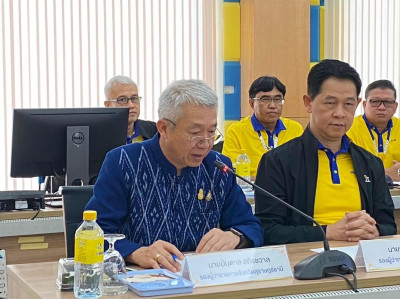 รองผู้ว่าราชการจังหวัดสุราษฎร์ธานี ให้การต้อนรับคณะกรรมาธิกา ... พารามิเตอร์รูปภาพ 1
