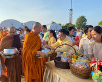 ร่วมทำบุญตักบาตรวันขึ้นปีใหม่ วิถีพุทธ 2567 เพื่อความเป็นสิร ... พารามิเตอร์รูปภาพ 5