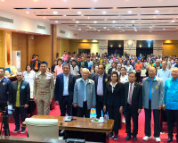 รองผู้ว่าราชการจังหวัดสุราษฎร์ธานี กล่าวแสดงวิสัยทัศน์การพัฒ ... พารามิเตอร์รูปภาพ 8