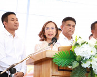 รองผู้ว่าฯสุราษฎร์ธานี ร่วมพิธีปล่อยขบวนแห่ผ้าขึ้นพระธาตุเจด ... พารามิเตอร์รูปภาพ 2