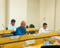 ประธานในการประชุมคณะกรรมการพนักงานเทศบาล จังหวัดสุราษฎร์ธานี ... พารามิเตอร์รูปภาพ 4