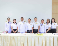 จังหวัดสุราษฎร์ธานีจัดพิธีมอบหนังสือพระราชทานสารานุกรมไทยสำห ... พารามิเตอร์รูปภาพ 23