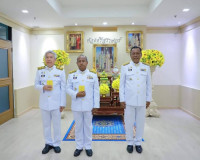 จังหวัดสุราษฎร์ธานี จัดพิธีรับมอบปฏิทินหลวงพุทธศักราช 2567 พ ... พารามิเตอร์รูปภาพ 11