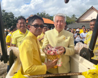 ประธานในพิธีการบรรจุพระบรมสารีริกธาตุและทอดผ้าป่าสามัคคี สมท ... พารามิเตอร์รูปภาพ 6