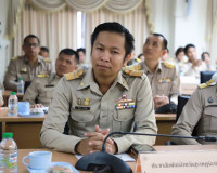 ผู้ว่าราชการจังหวัดสุราษฎร์ธานี ประชุมหัวหน้าส่วนราชการและหน ... พารามิเตอร์รูปภาพ 16