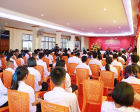 จังหวัดสุราษฎร์ธานีมอบรางวัลยกย่องเชิดชูเกียรติ &quot;เด็กดีศรีเม ... พารามิเตอร์รูปภาพ 18