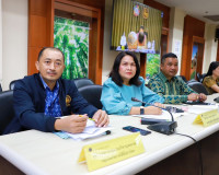 ผู้ว่าฯสุราษฎร์ธานีร่วมประชุมขับเคลื่อนติดตามนโยบายของรัฐบาล ... พารามิเตอร์รูปภาพ 10