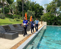 ประธานในการตรวจสอบสถานที่โรงแรมที่ยื่นขออนุญาต และขอต่ออายุใ ... พารามิเตอร์รูปภาพ 7