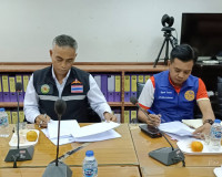 ประธานการประชุมคณะกรรมการภาษีที่ดินและสิ่งปลูกสร้างประจำจังห ... พารามิเตอร์รูปภาพ 4