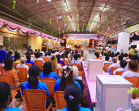 ผู้ว่าฯ สุราษฎร์ธานีเปิดงานสรงน้ำ - ปิดทอง รูปหล่อหลวงพ่อกล่ ... พารามิเตอร์รูปภาพ 7