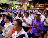 ผู้ว่าฯ สุราษฎร์ธานีเปิดงานสรงน้ำ - ปิดทอง รูปหล่อหลวงพ่อกล่ ... พารามิเตอร์รูปภาพ 12