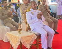 ประธานในพิธีถวายภัตตาหารและเครื่องเขียนพระราชทาน ของพระบาทสม ... พารามิเตอร์รูปภาพ 1