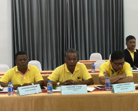 ประธานประชุมหารือแนวทางการพัฒนาแหล่งจำหน่ายสินค้าชุมชนบริเวณ ... พารามิเตอร์รูปภาพ 8