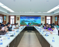รองผู้ว่าฯสุราษฎร์ธานีประชุมเตรียมความพร้อมการดำเนินโครงการต ... พารามิเตอร์รูปภาพ 2