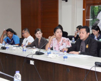 รองผู้ว่าฯสุราษฎร์ธานีประชุมเตรียมความพร้อมการดำเนินโครงการต ... พารามิเตอร์รูปภาพ 11