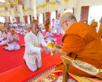 ประธานในพิธีบรรพชาสามเณรตามโครงการเสริมสร้างคุณธรรมจริยธรรม  ... พารามิเตอร์รูปภาพ 8