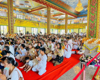 ผู้ว่าฯ สุราษฎร์ธานีร่วมเข้าสักการะพระบรมสารีริกธาตุ และพระอ ... พารามิเตอร์รูปภาพ 8