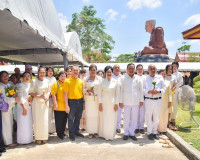 ผู้ว่าฯ สุราษฎร์ธานีร่วมเข้าสักการะพระบรมสารีริกธาตุ และพระอ ... พารามิเตอร์รูปภาพ 13