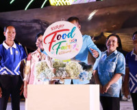 รองผู้ว่าฯ สุราษฎร์ธานี เปิดงาน Surat Food fair 2024 รวมร้าน ... พารามิเตอร์รูปภาพ 3