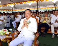 ผู้ว่าฯ สุราษฎร์ธานีนำพุทธศาสนิกชนทุกหมู่เหล่า ร่วมพิธีหล่อพ ... พารามิเตอร์รูปภาพ 5