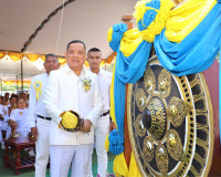 ผู้ว่าฯ สุราษฎร์ธานีนำพุทธศาสนิกชนทุกหมู่เหล่า ร่วมพิธีหล่อพ ... พารามิเตอร์รูปภาพ 17