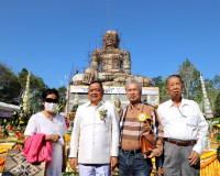 ผู้ว่าฯ สุราษฎร์ธานีนำพุทธศาสนิกชนทุกหมู่เหล่า ร่วมพิธีหล่อพ ... พารามิเตอร์รูปภาพ 19