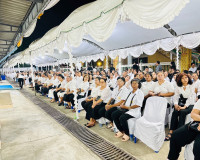ผู้ว่าราชการจังหวัดสุราษฎร์ธานีเชิญพวงมาลาพระราชทานและพวงมาล ... พารามิเตอร์รูปภาพ 13