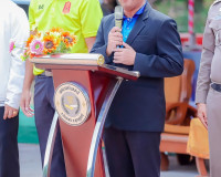 ประธานในพิธีเปิดการแข่งขันกีฬา ซึ่งเทศบาลตำบลท่าชี ได้จัดทำโ ... พารามิเตอร์รูปภาพ 6
