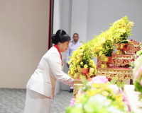 จังหวัดสุราษฎร์ธานีจัดรัฐพิธีวันที่ระลึกพระบาทสมเด็จพระพุทธย ... พารามิเตอร์รูปภาพ 10