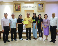 ผู้ว่าราชการจังหวัดสุราษฎร์ธานี เป็นตัวแทนรับมอบเงินสมทบโครง ... พารามิเตอร์รูปภาพ 5