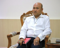 ผู้ว่าราชการจังหวัดสุราษฎร์ธานี เป็นตัวแทนรับมอบเงินสมทบโครง ... พารามิเตอร์รูปภาพ 10