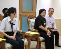 ผู้ว่าราชการจังหวัดสุราษฎร์ธานี เป็นตัวแทนรับมอบเงินสมทบโครง ... พารามิเตอร์รูปภาพ 16