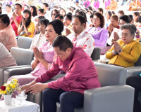 ผู้ว่าฯ สุราษฎร์ธานี นำพุทธศาสนิกชนทุกหมู่เหล่า ทำบุญตักบาตร ... พารามิเตอร์รูปภาพ 4